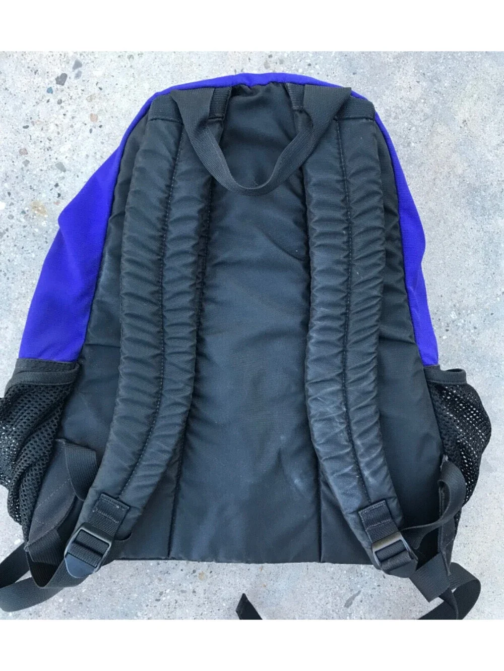 The North Face Mojave Backpack Purple and Black No Hole, Tears has Pilling Dirt